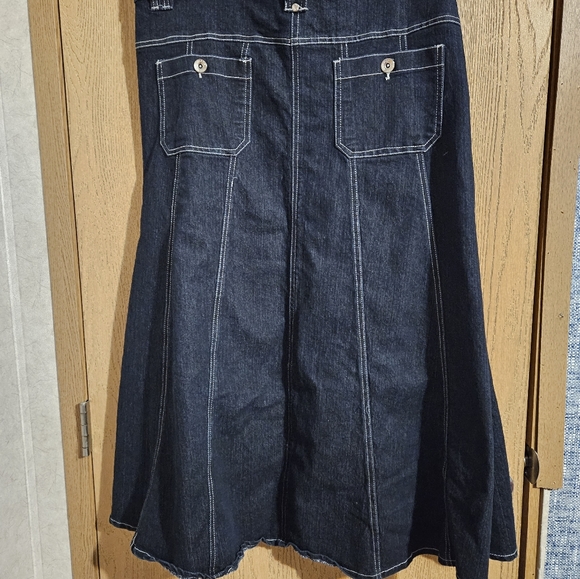 Denim skirt - Picture 3 of 6